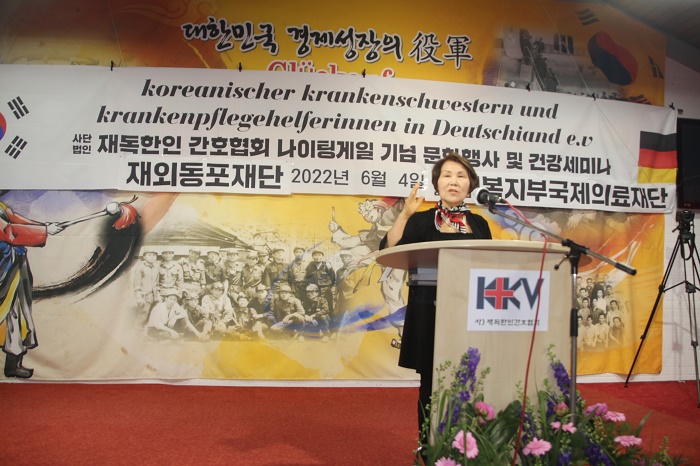 1-문영희 고문-나이팅게일 선서k.jpg